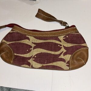GAP RED AND TAN LEATHER FISH WRISTLET
SUPER CUTE PRELOVED